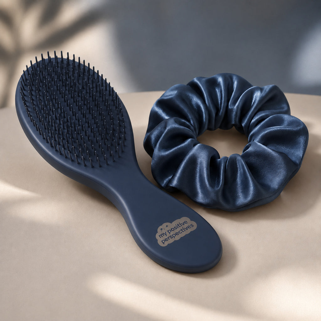 Hairbrush & Scrunchie Set